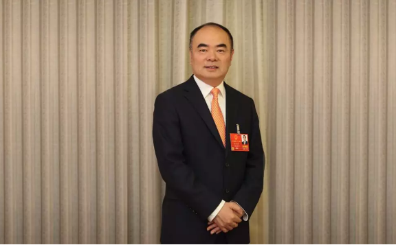 陽(yáng)光電源董事長(zhǎng)曹仁賢：平價(jià)之后光伏人仍不能高枕無(wú)憂(yōu)