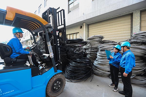 國網寧?？h供電公司：下基層強服務，提質增效駛入“快車”道
