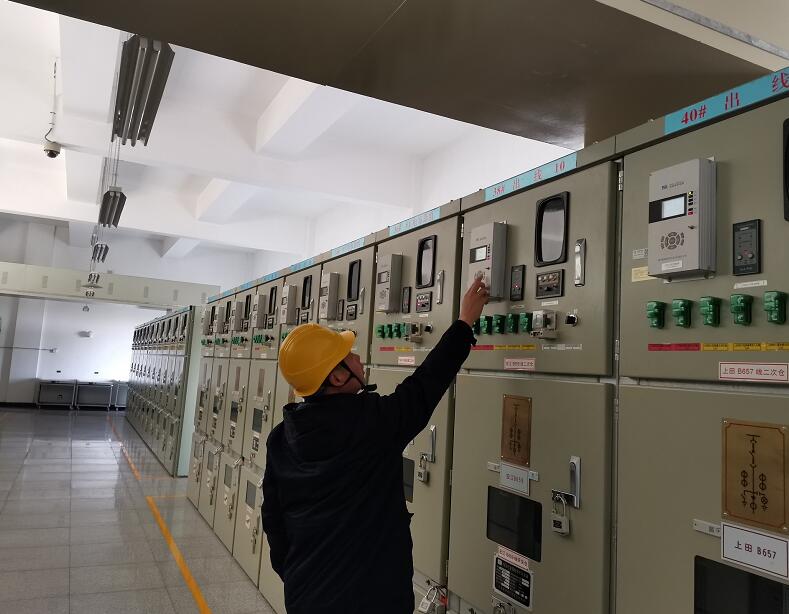 國網(wǎng)慈溪市供電公司開展測控裝置隱患排查，提升變電站安全可靠系數(shù)