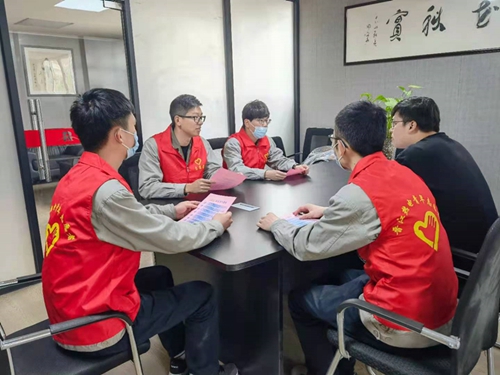 國家能源集團福建晉江熱電公司團委組織開展“青年學(xué)雷鋒，志愿我先行”主題活動