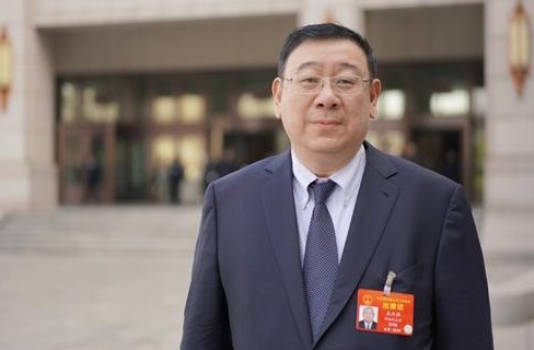 國網(wǎng)湖南省電力有限公司董事長、黨委書記 孟慶強(qiáng):推動電池儲能產(chǎn)業(yè)發(fā)展 助力實(shí)現(xiàn)碳達(dá)峰、碳中和目標(biāo)