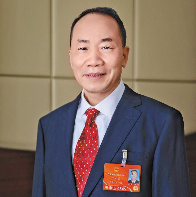 【兩會】國網(wǎng)黑龍江省電力有限公司董事長、黨委書記李永萊：扛牢保供電政治責(zé)任 推動能源綠色低碳轉(zhuǎn)型