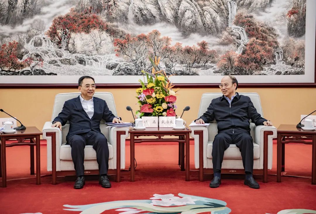 鄒磊拜會中國石油集團(tuán)黨組書記、董事長戴厚良