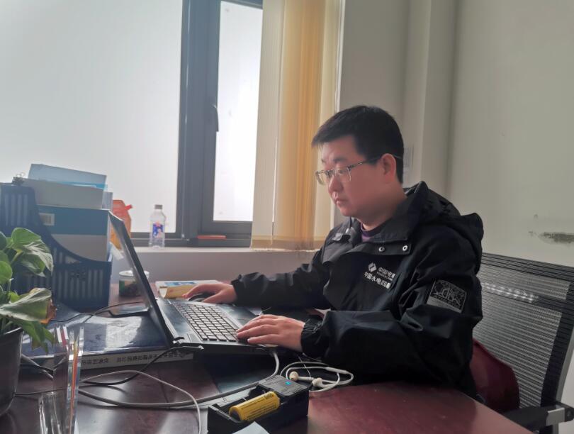 劉凡武：砥礪深耕志未泯，不負山河不負卿