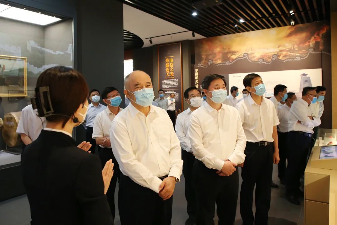 周國平會見中國電信集團(tuán)黨組書記、董事長柯瑞文