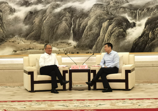 王斌與寧波市委副書記、市長(zhǎng)湯飛帆舉行會(huì)談