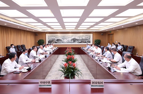 國家電網(wǎng)公司總經(jīng)理、黨組副書記張智剛與中國中鐵董事長陳云會談