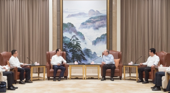 中國(guó)電建集團(tuán)公司黨委書(shū)記、董事長(zhǎng)丁焰章拜會(huì)福建省委書(shū)記尹力、省長(zhǎng)趙龍