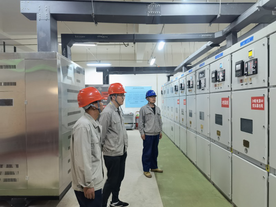 開展客戶側(cè)檢查，為企業(yè)安全用電保駕護航