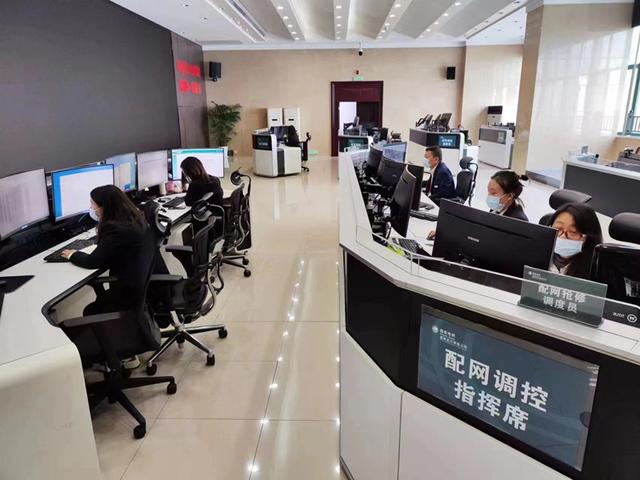 國網(wǎng)武漢供電公司保供不缺失、服務(wù)不打烊