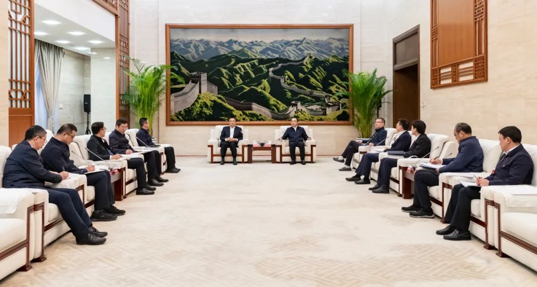 大唐集團(tuán)黨組書記、董事長鄒磊會見哈電集團(tuán)黨委書記、董事長曹志安