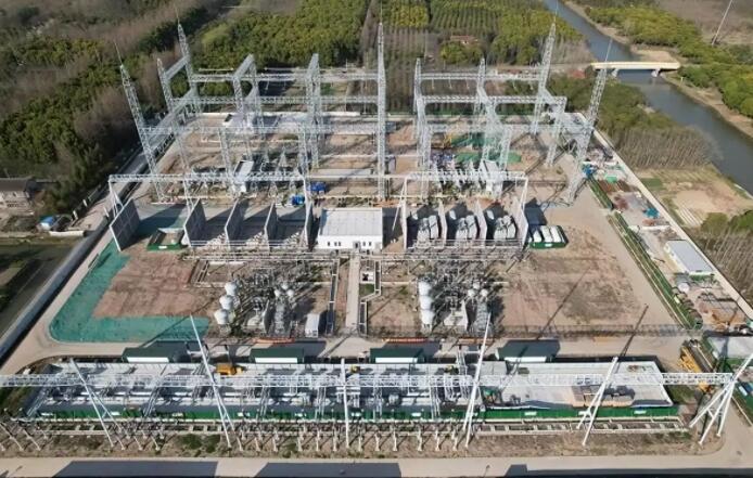 國網(wǎng)上海電力全面推動上海電網(wǎng)建設(shè)向智慧、綠色、低碳方向轉(zhuǎn)變