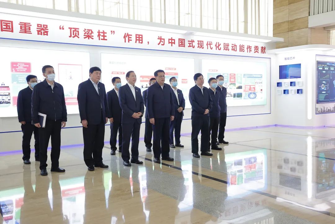 重慶市委書記袁家軍、市長(zhǎng)胡衡華與國(guó)家電網(wǎng)董事長(zhǎng)辛保安、總經(jīng)理張智剛會(huì)談