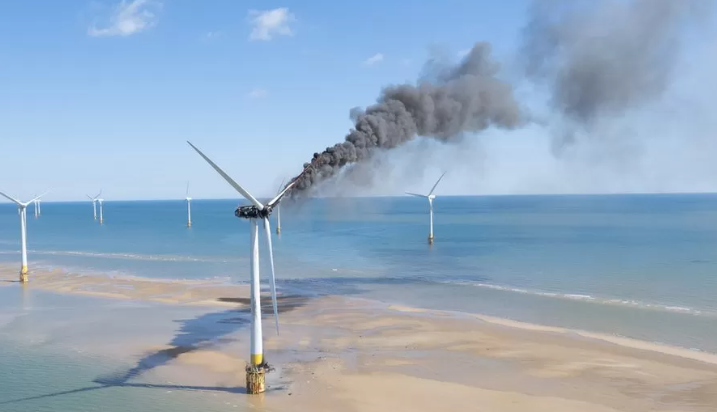 風機起火！這座海上風電場暫停運營