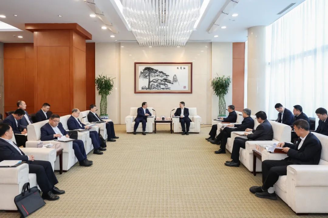 華能集團董事長溫樞剛會見中國電氣裝備董事長白忠泉、總經(jīng)理周群