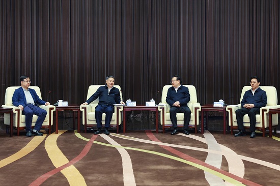 華能集團(tuán)董事長溫樞剛、總經(jīng)理鄧建玲會見寧夏回族自治區(qū)黨委書記梁言順主席張雨浦