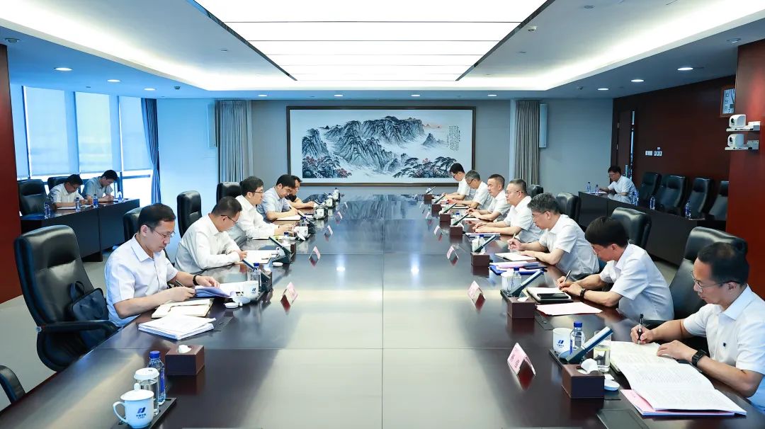 國家能源局黨組成員、副局長何洋到中國華電開展專題調(diào)研
