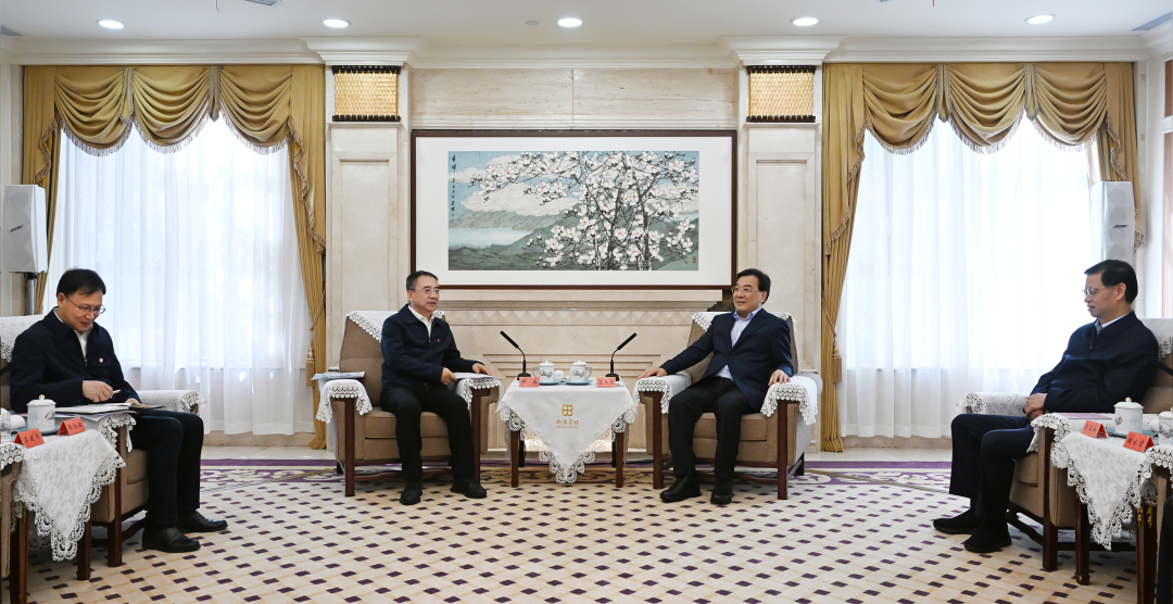 大唐集團(tuán)董事長(zhǎng)鄒磊、總經(jīng)理張傳江拜會(huì)江蘇省委書記信長(zhǎng)星、省長(zhǎng)許昆林